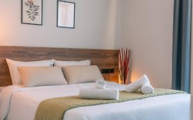 Brand New Suites In City Center